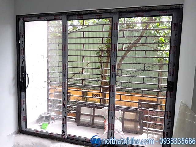 Cửa lùa nhôm kính