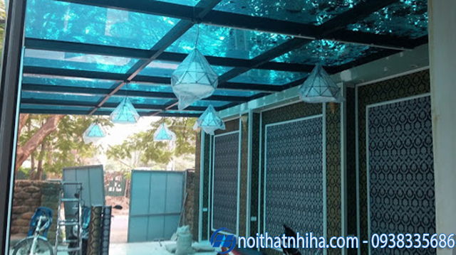 Mái kính biệt thự