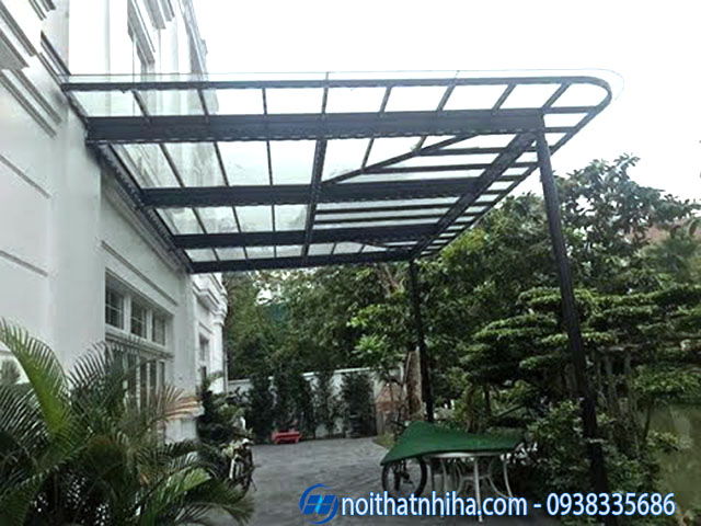 Mái kính khung sắt