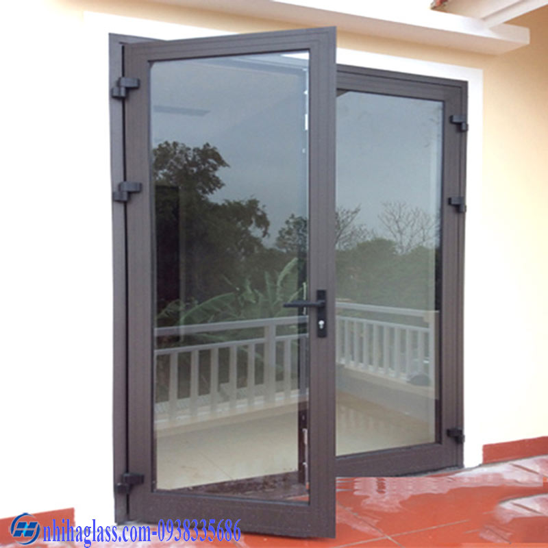 Cửa đi nhôm Việt Pháp mở quay